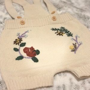 Baby Infant Girl Knit Retro embroidered suspender outfit romper short.